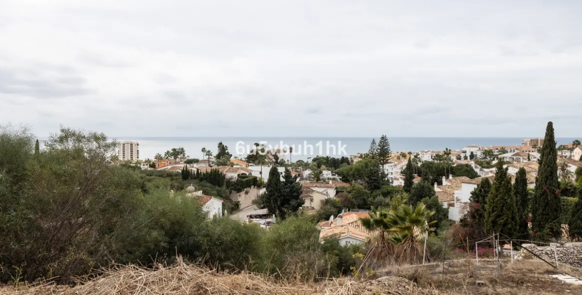 Sale of residential plot in Riviera del Sol 10
