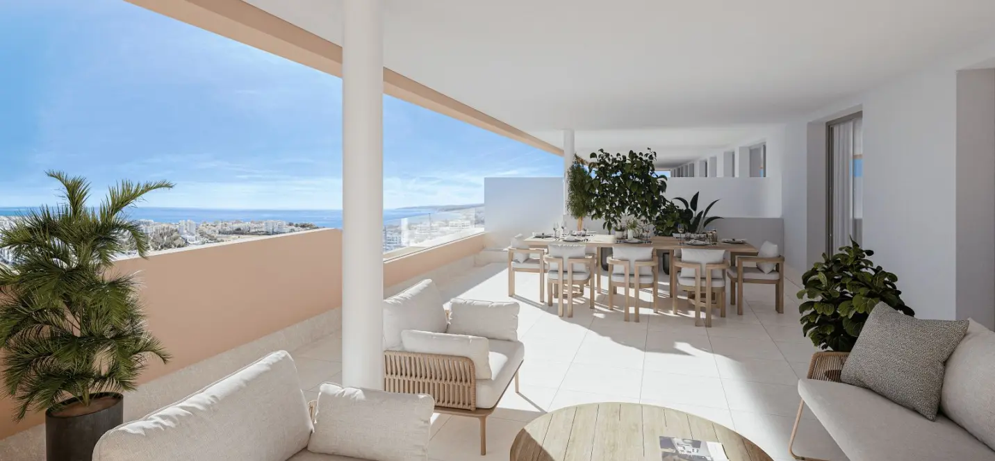 Sale of ground floor apartment in Estepona 1