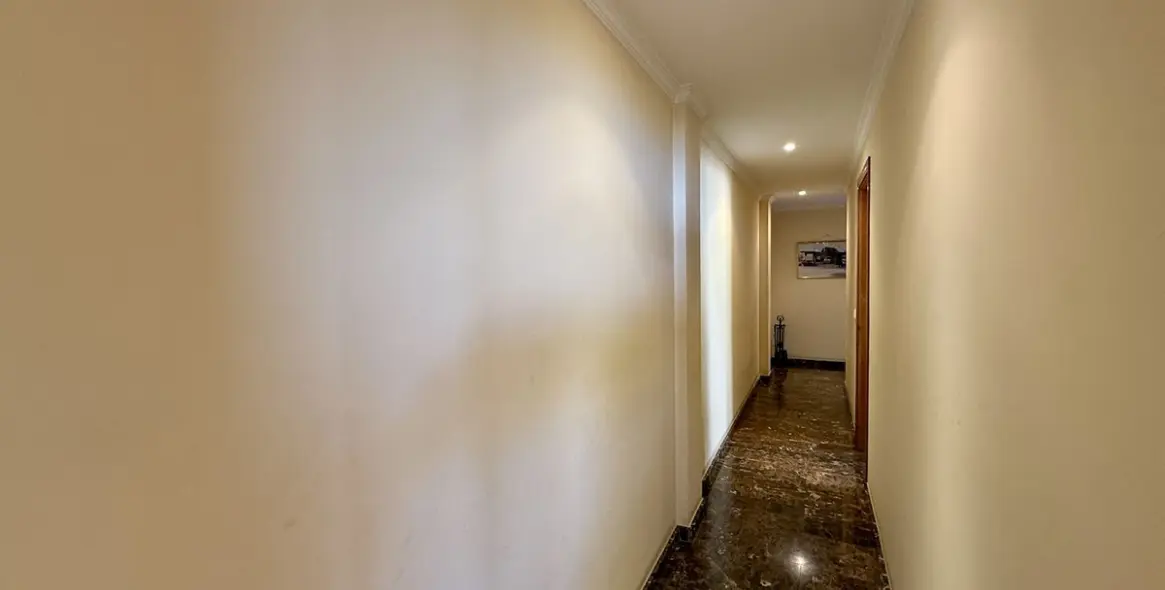 Sale of penthouse in La Cala 17