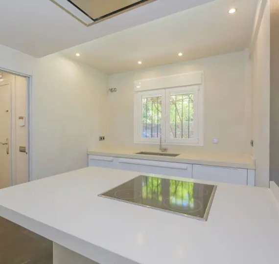 Продажа дома на две семьи в Artola