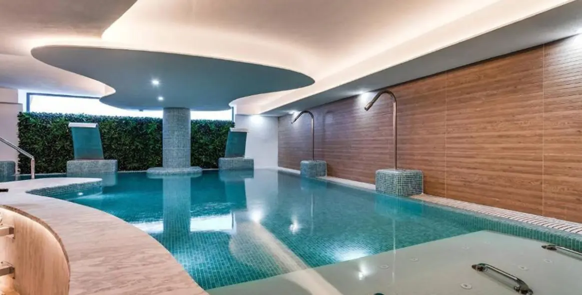 Venta de ático dúplex en Calanova Golf 4