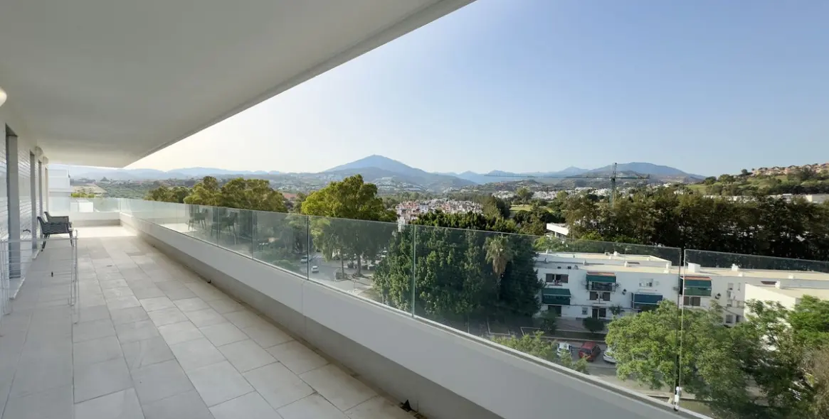 Продажа пентхауса в Nueva Andalucía 5