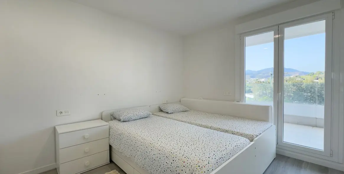 Продажа пентхауса в Nueva Andalucía 15