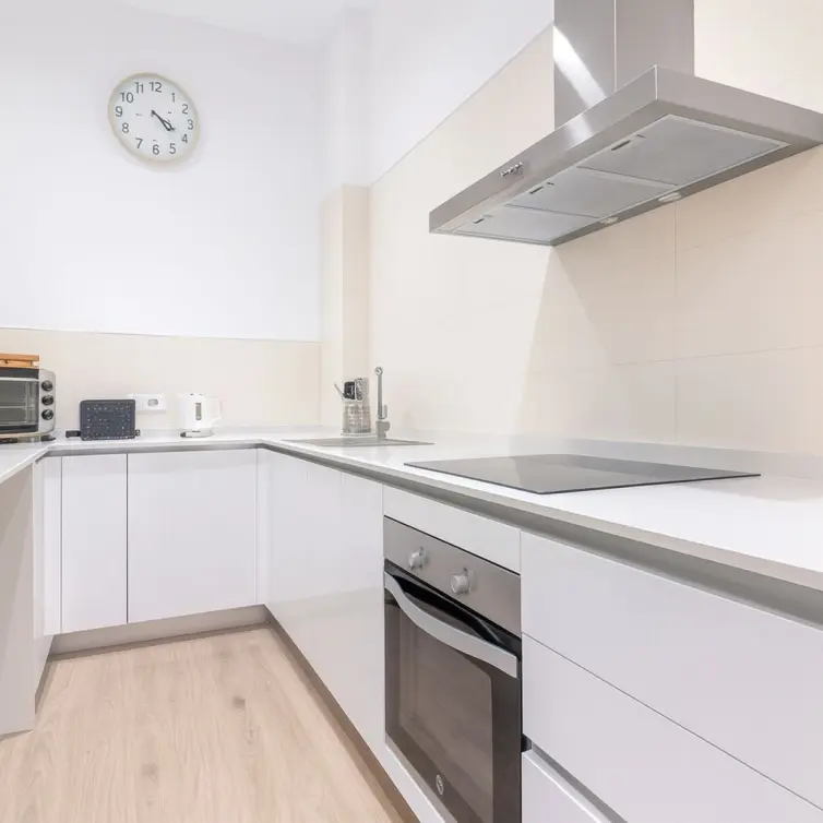 Sale of ground floor apartment in Benahavís