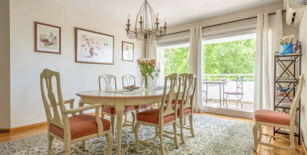 Venta de apartamento en planta media en Atalaya 8