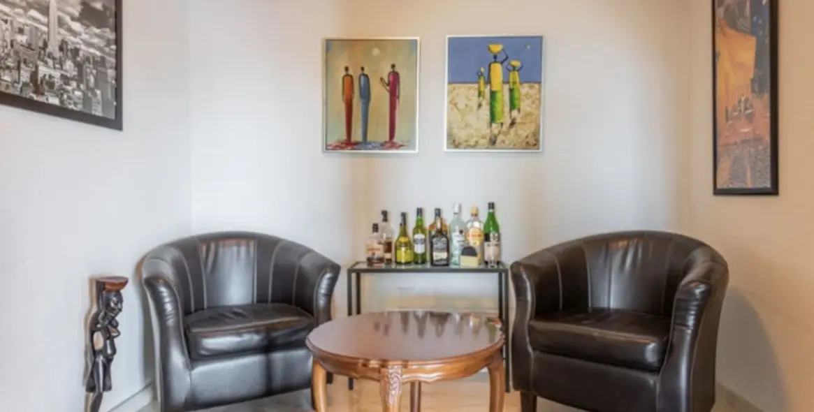 Venta de apartamento en planta media en Atalaya 19