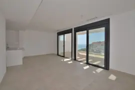 Image 5 thumb