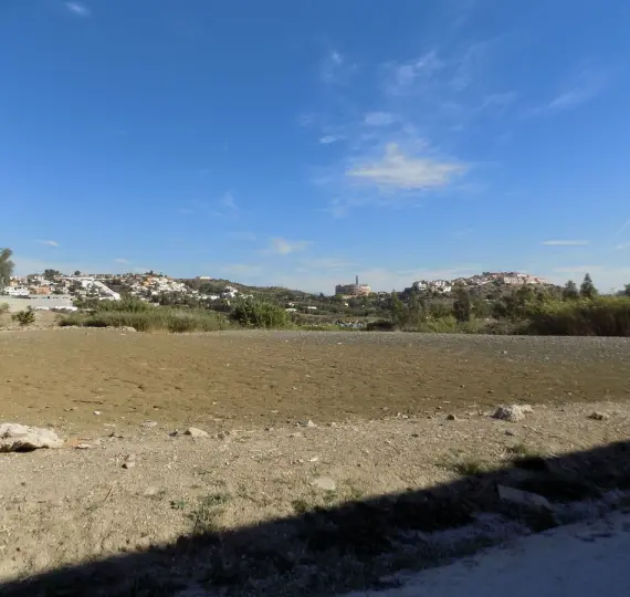 Продажа  коммерческого участка в Coín