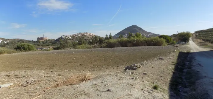 Продажа  коммерческого участка в Coín 3