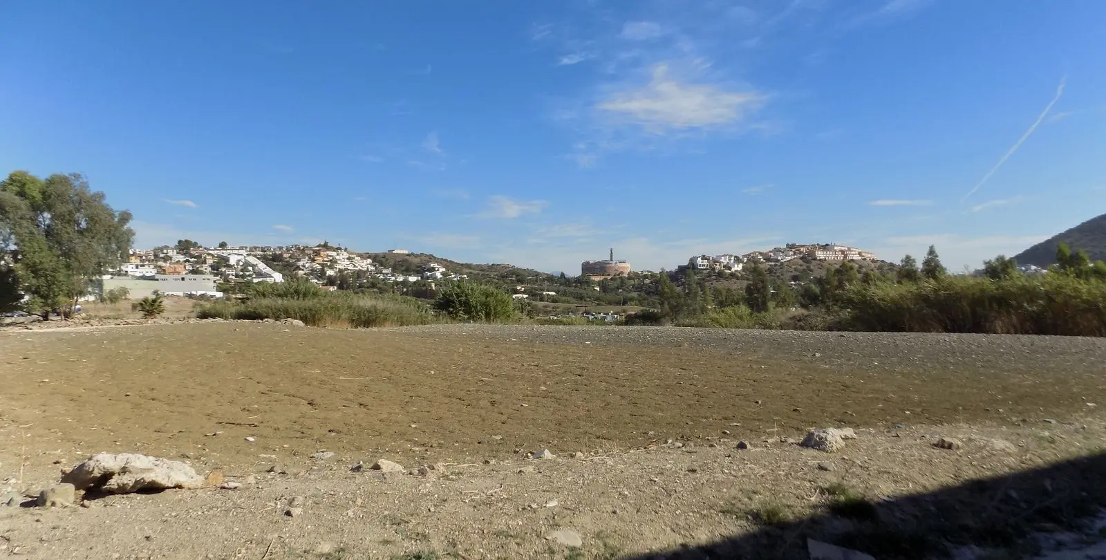 Venta de parcela comercial en Coín 1
