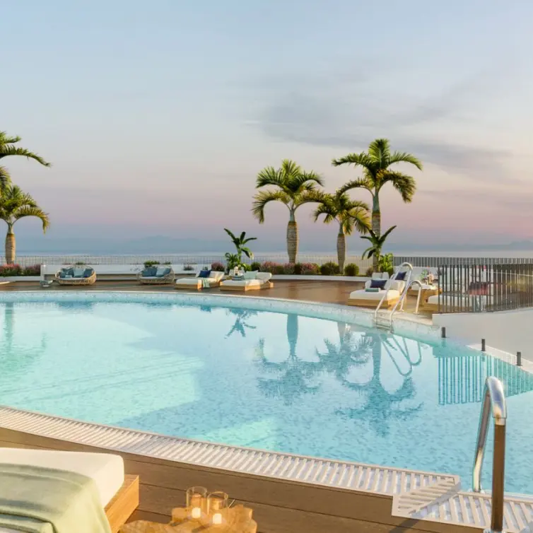 Sale of ground floor apartment in Altos de los Monteros