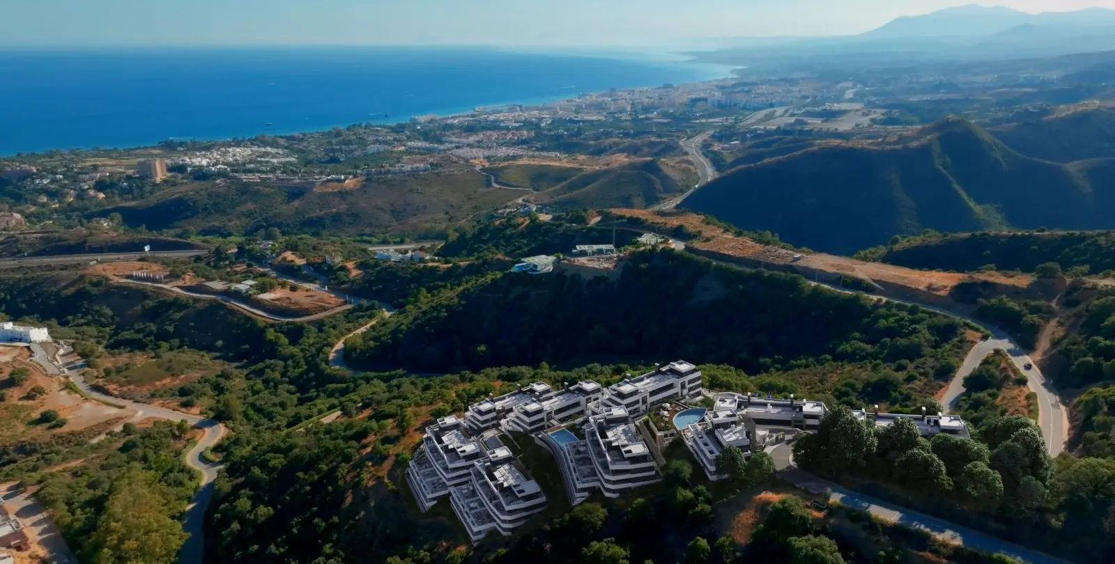 Продажа апартаментов на первом этаже в Altos de los Monteros 29