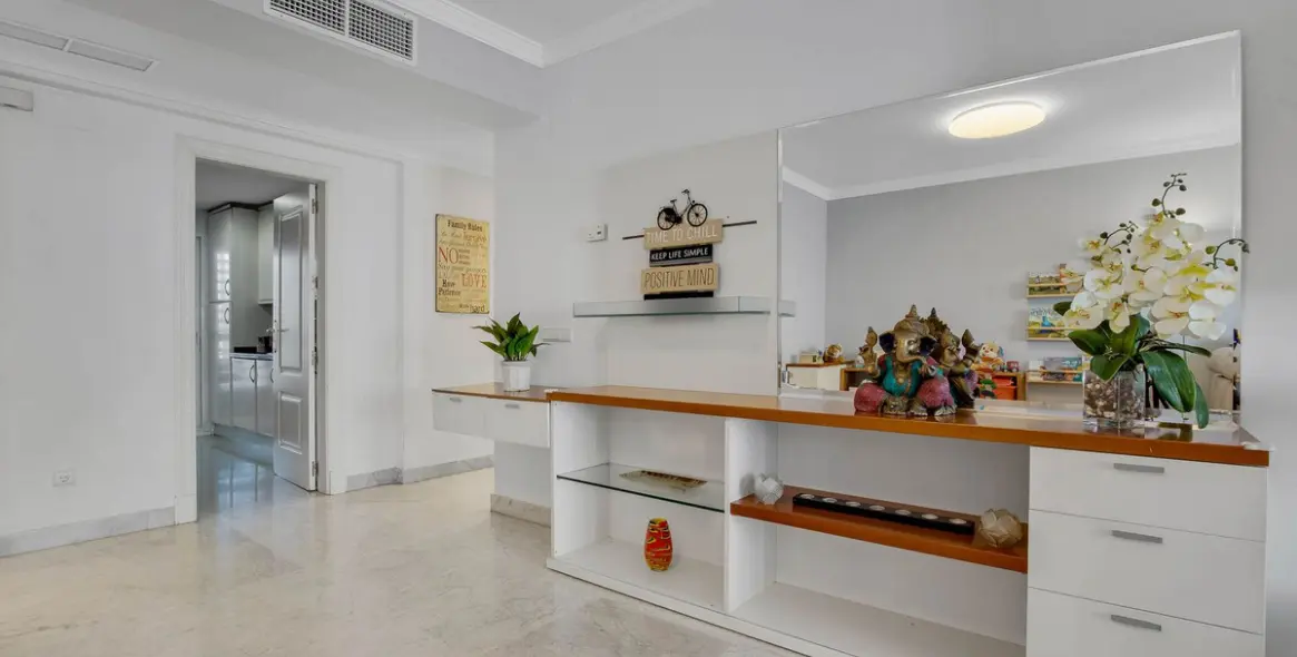 Продажа апартаментов на среднем этаже в Torremolinos 6