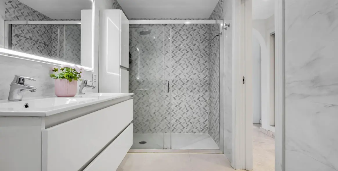 Продажа апартаментов на среднем этаже в Torremolinos 15