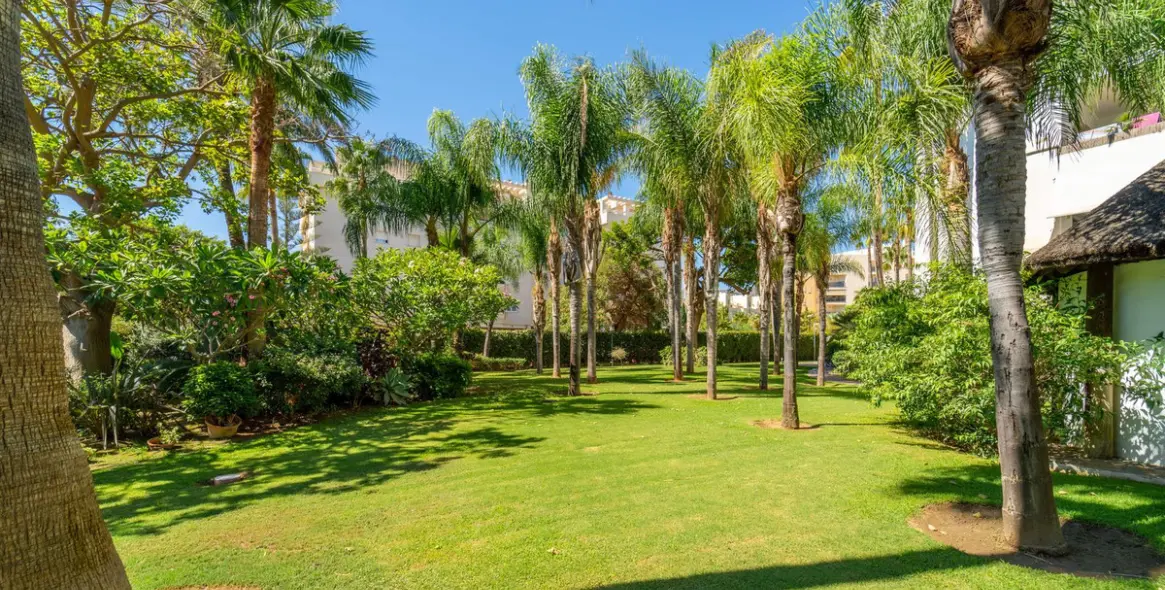 Продажа апартаментов на среднем этаже в Torremolinos 30