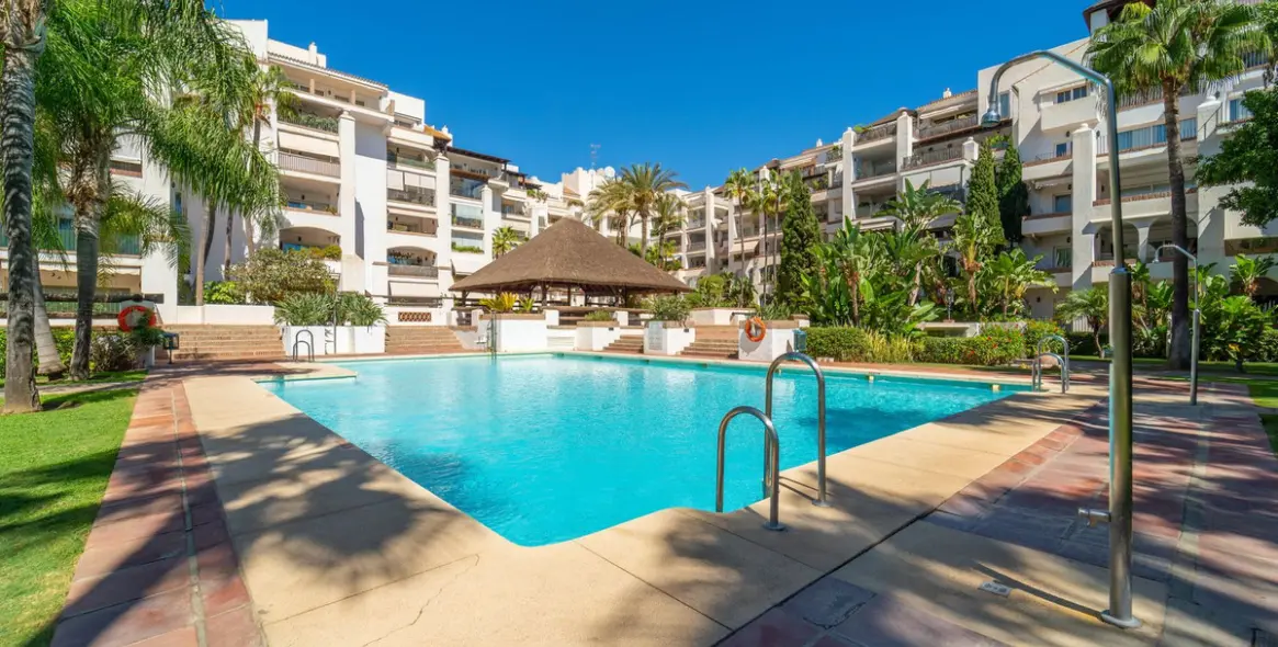 Продажа апартаментов на среднем этаже в Torremolinos 33