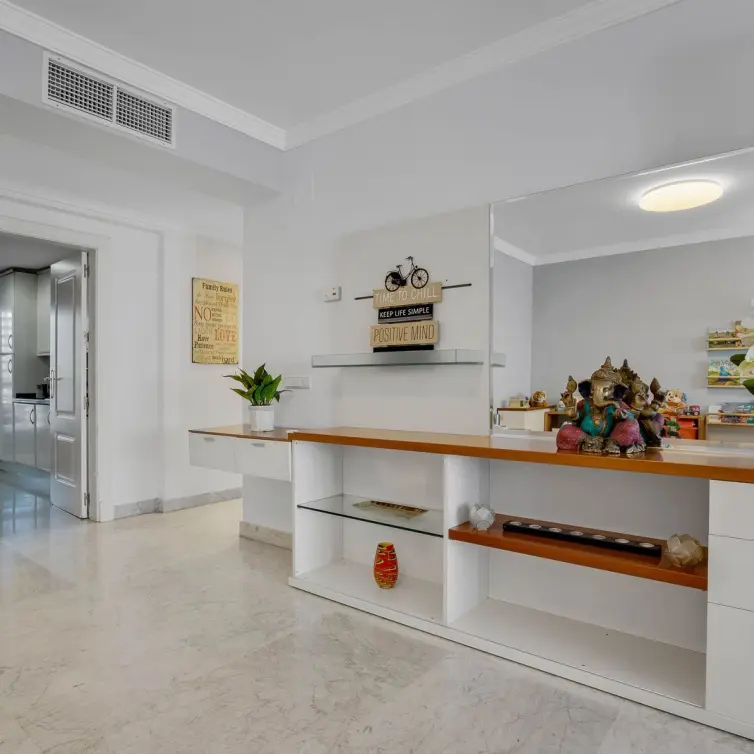 Sale of middle floor apartment in Torremolinos