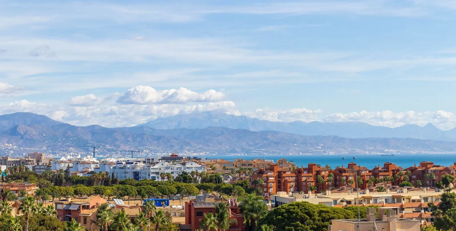 Продажа апартаментов на среднем этаже в Torremolinos 22