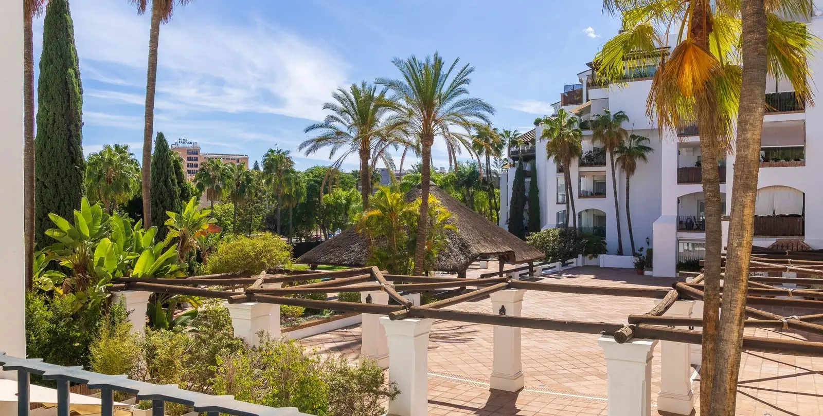 Продажа апартаментов на среднем этаже в Torremolinos 27