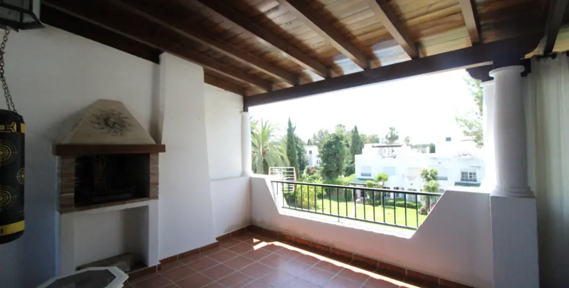 Venta de adosado en Nueva Andalucía 11