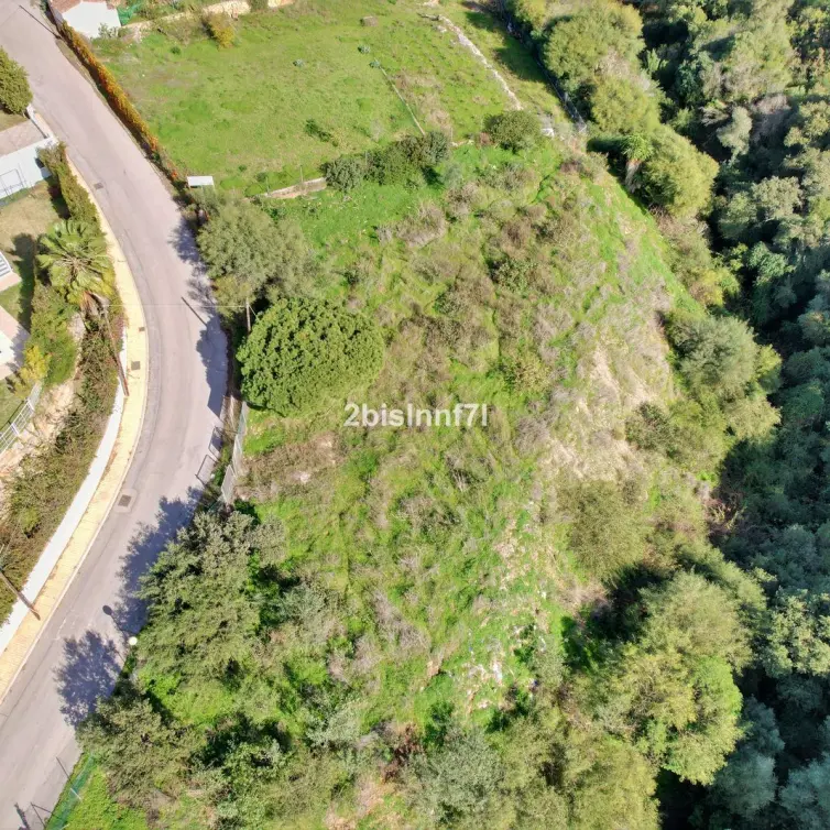 Продажа  жилого участка в Elviria