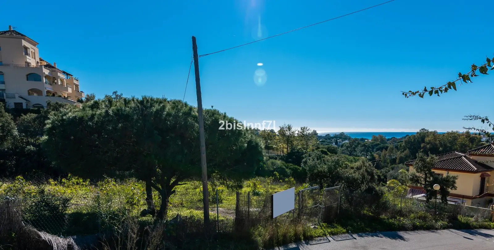 Продажа  жилого участка в Elviria 6