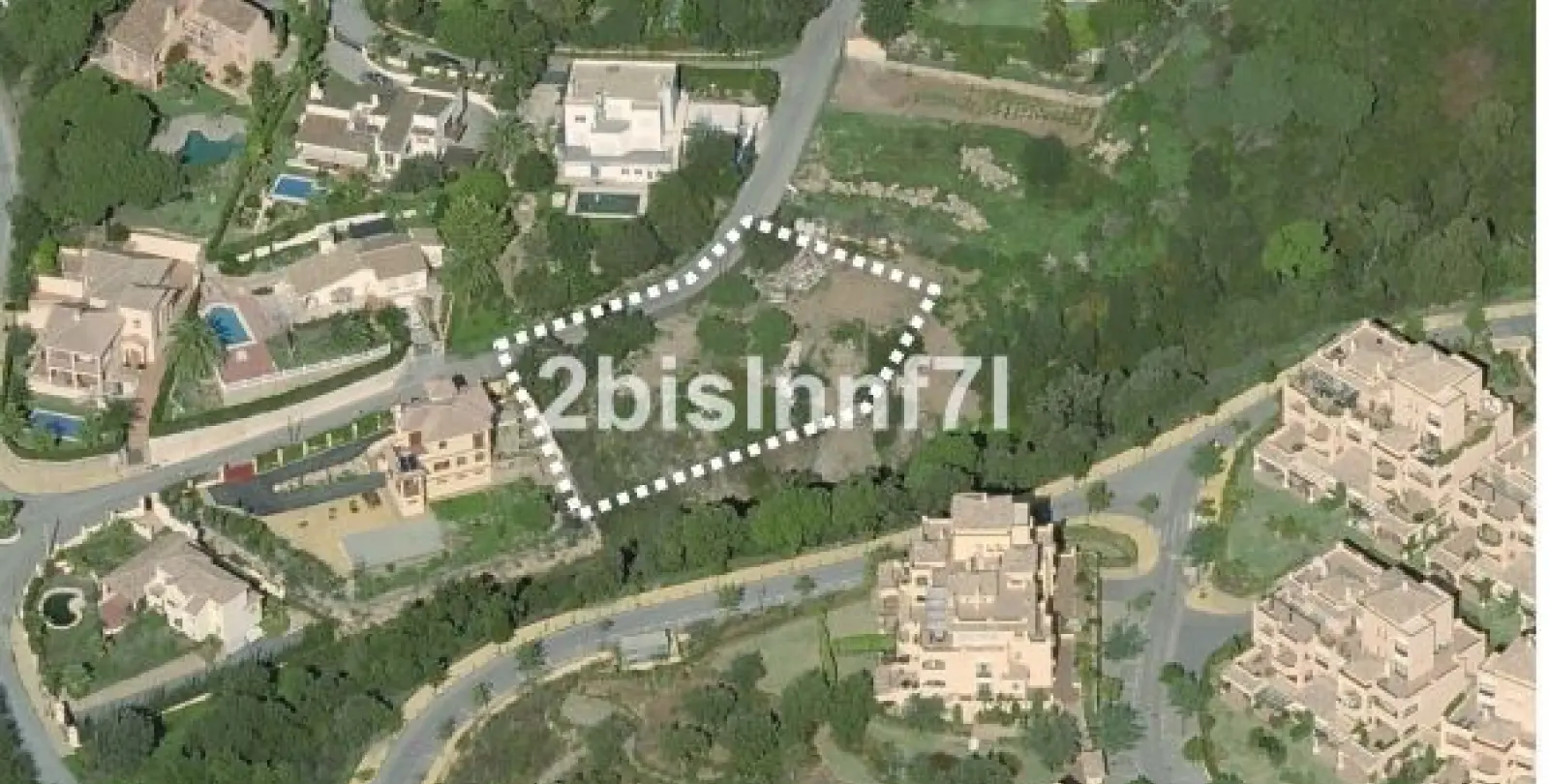 Продажа  жилого участка в Elviria 13