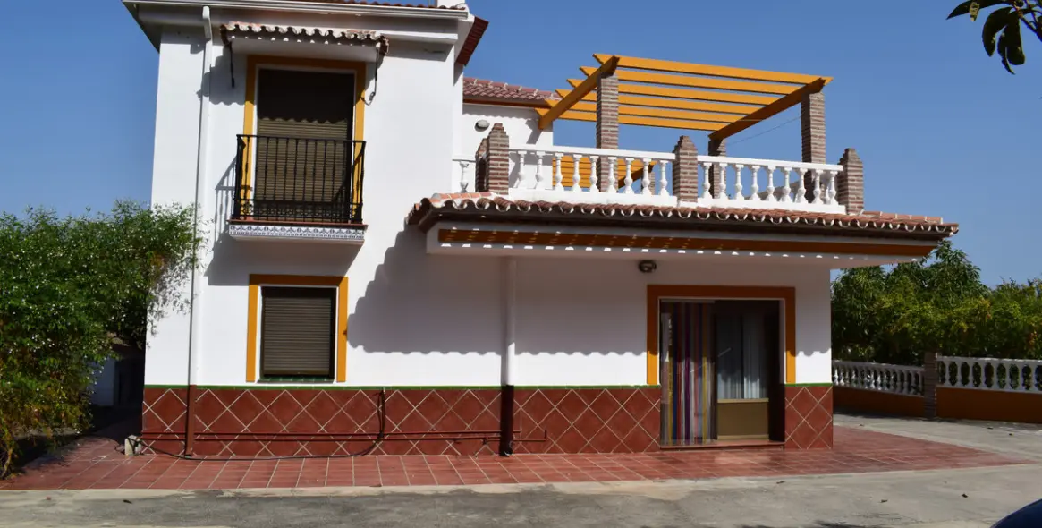Продажа финки в Vélez-Málaga 11
