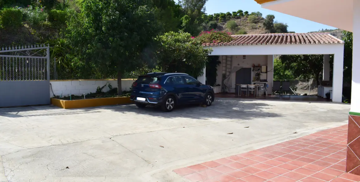 Продажа финки в Vélez-Málaga 13