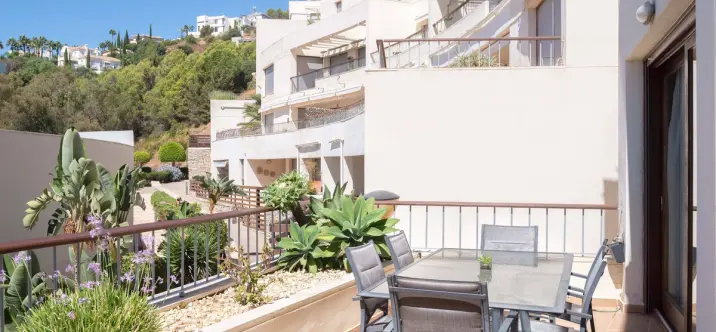 Sale of ground floor apartment in Altos de los Monteros 3