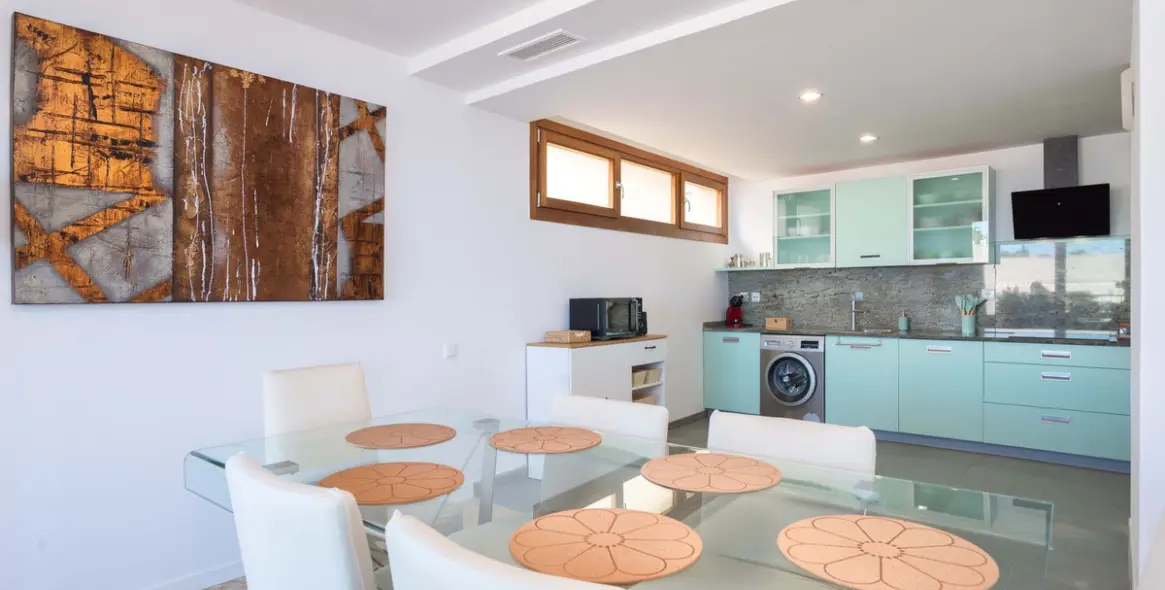 Sale of ground floor apartment in Altos de los Monteros 12