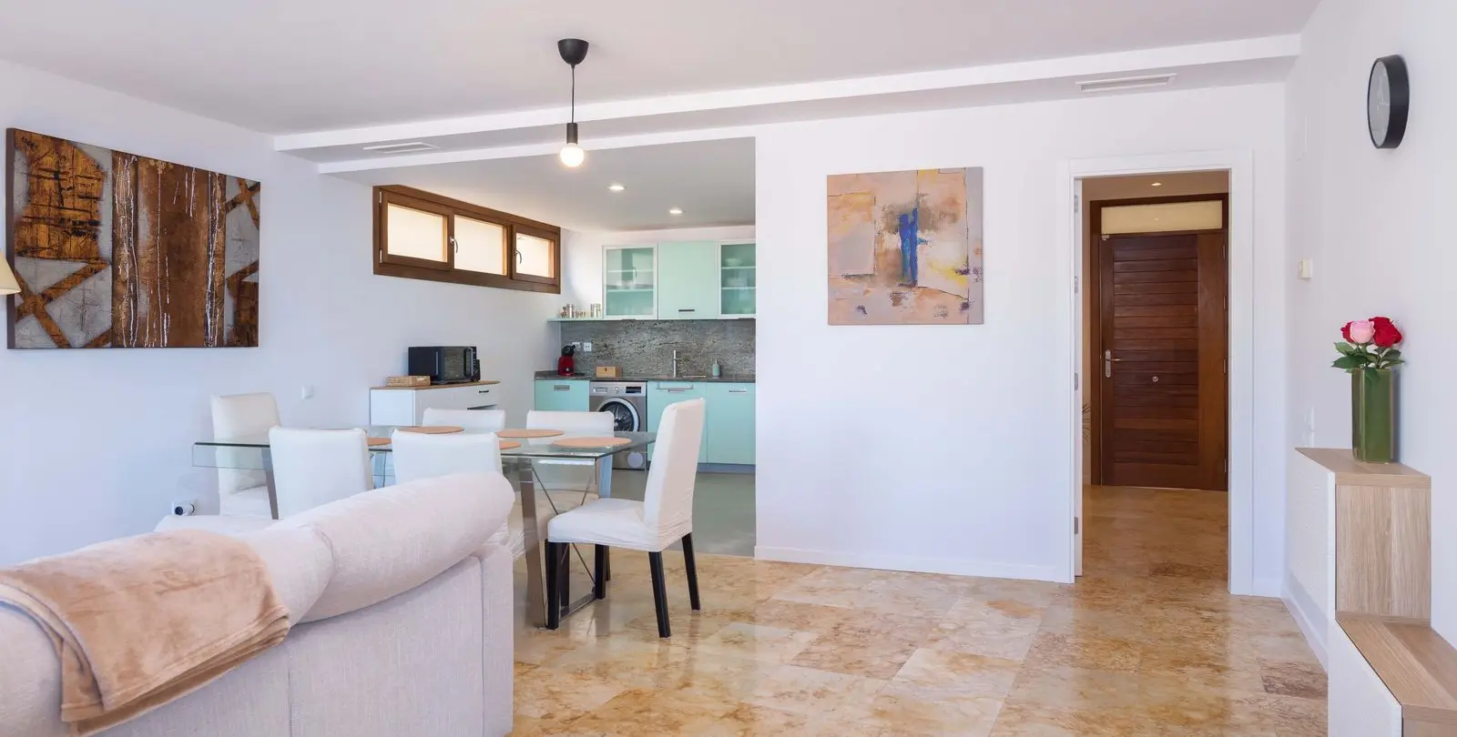 Продажа апартаментов на первом этаже в Altos de los Monteros 14