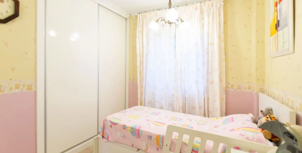 Sale of ground floor apartment in Puerto Banús 23