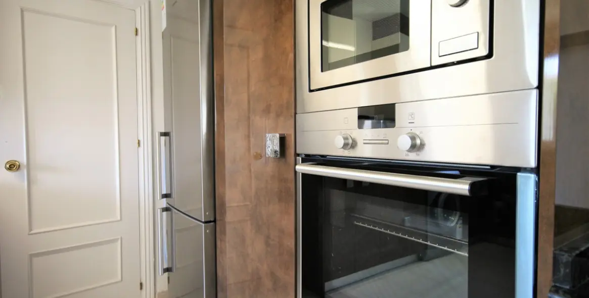 Продажа пентхауса в Guadalmina Alta 18