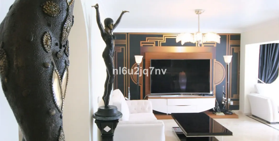 Продажа пентхауса в Guadalmina Alta 22