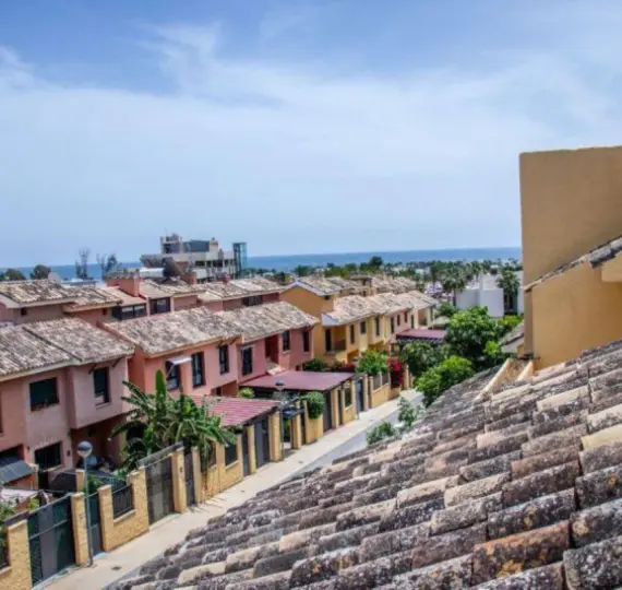 Продажа двухуровневых апартаментов в Costalita