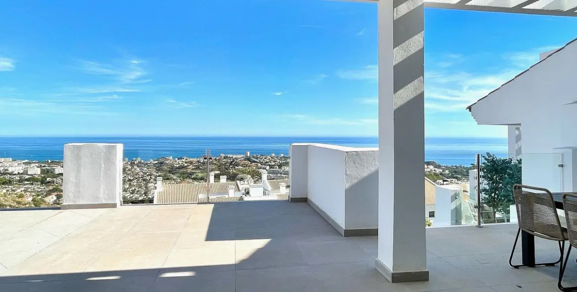 Venta de ático dúplex en Benalmadena 13