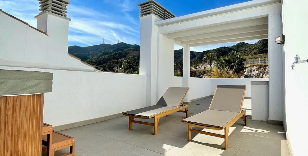 Venta de ático dúplex en Benalmadena 24