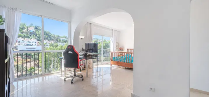 Townhouse R5162461 2