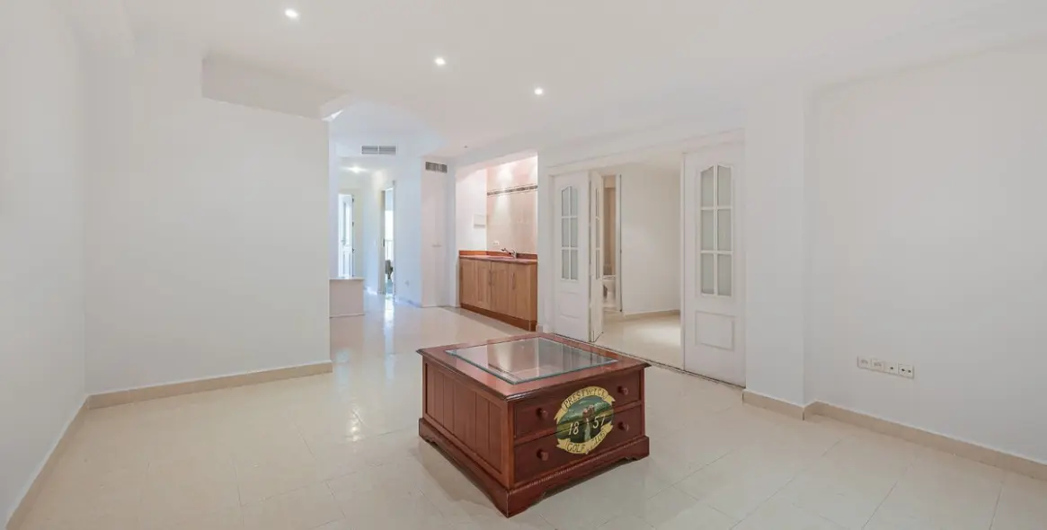 Sale of townhouse in Benahavís (district Benahavís) 9