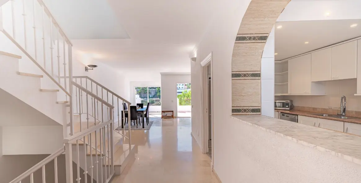 Sale of townhouse in Benahavís 11