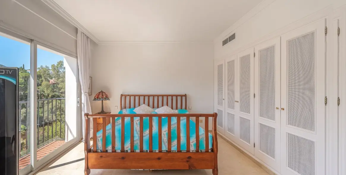 Sale of townhouse in Benahavís 16