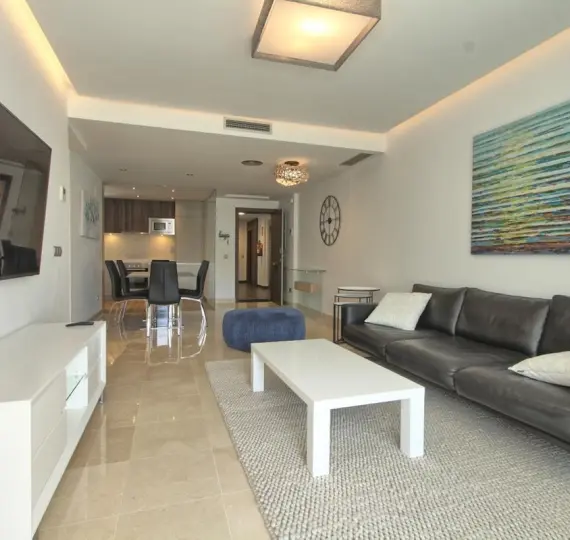 Продажа апартаментов на среднем этаже в San Pedro de Alcántara