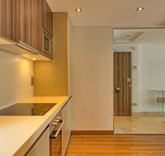 Продажа апартаментов на среднем этаже в San Pedro de Alcántara