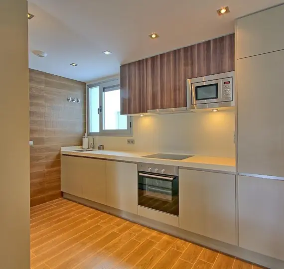 Продажа апартаментов на среднем этаже в San Pedro de Alcántara