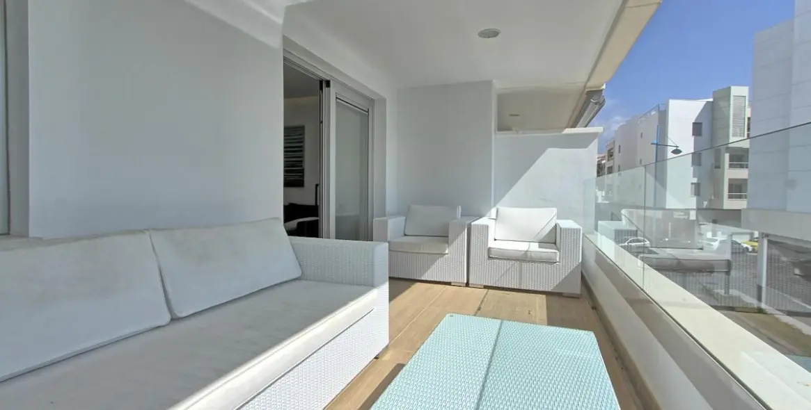 Продажа апартаментов на среднем этаже в San Pedro de Alcántara 15