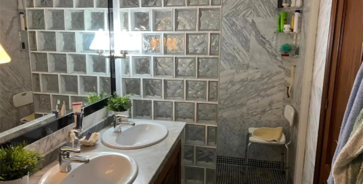 Продажа дома на две семьи в Nueva Andalucía (район Nueva Andalucía) 12