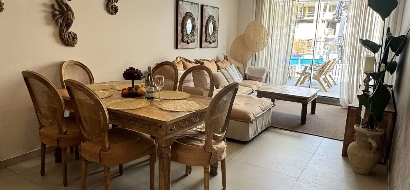 Venta de apartamento en planta media en Elviria 1