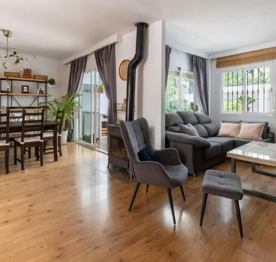 Sale of townhouse in Nueva Andalucía