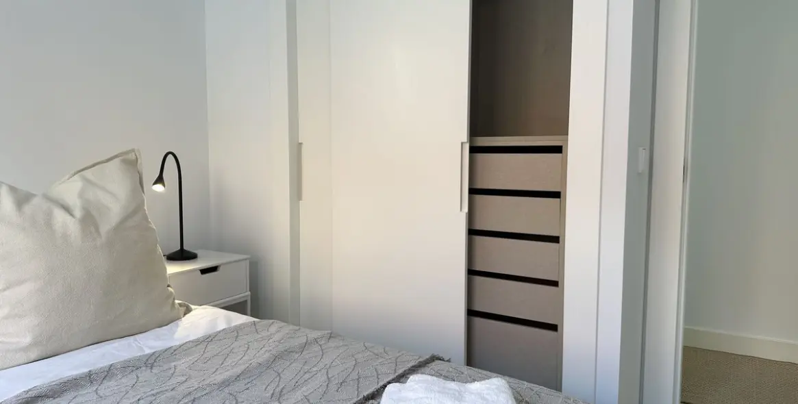 Sale of ground floor apartment in Higueron 31